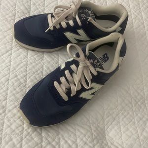 New balance 696 size 7.5
